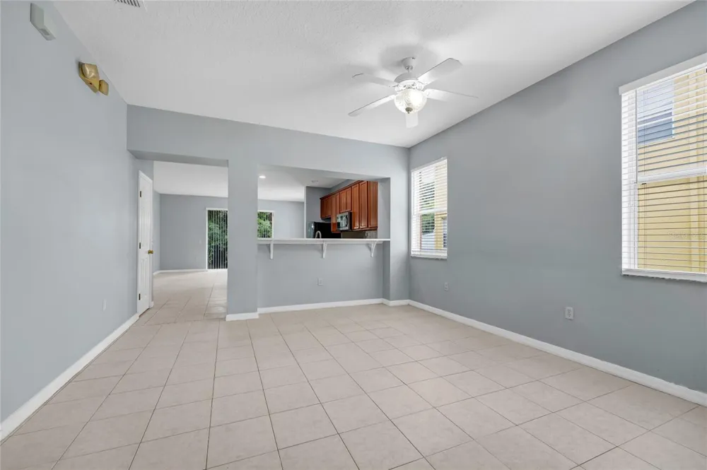 5266 PARADISE CAY CIRCLE Kissimmee, FL 34746
