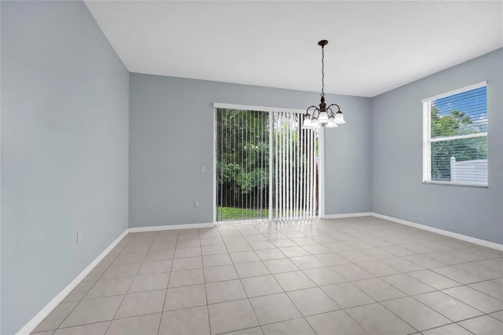 5266 PARADISE CAY CIRCLE Kissimmee, FL 34746