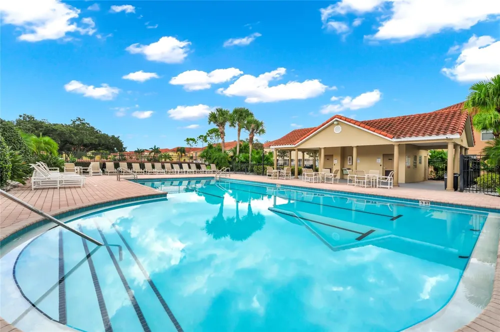 5266 PARADISE CAY CIRCLE Kissimmee, FL 34746