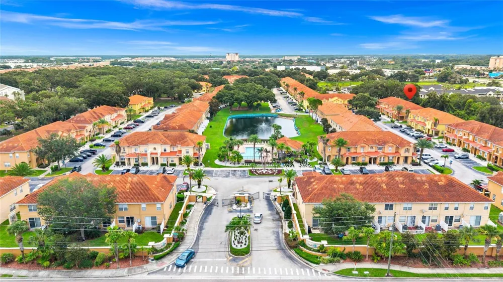 5266 PARADISE CAY CIRCLE Kissimmee, FL 34746