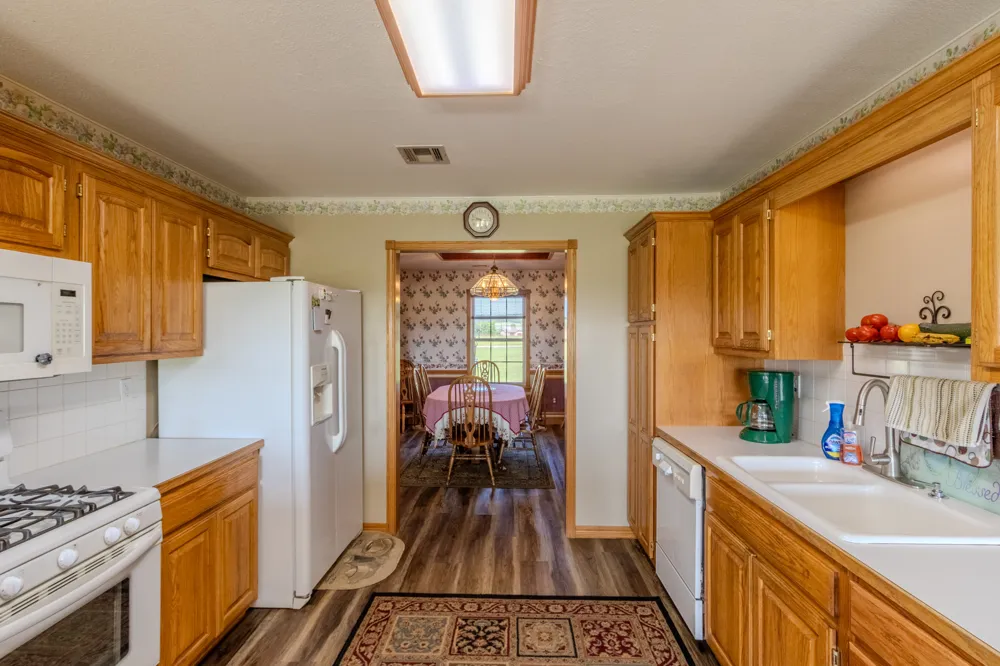 4100 428 ROAD Pryor, OK 74361