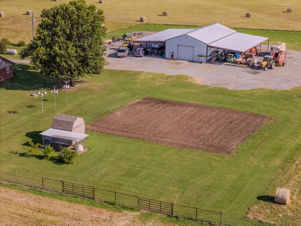4100 428 ROAD Pryor, OK 74361