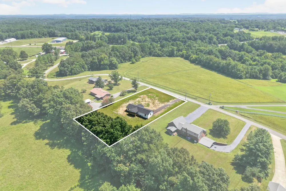 254 Bob Johnson LN Cookeville, TN 38501