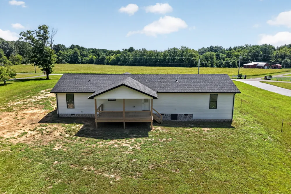 254 Bob Johnson LN Cookeville, TN 38501