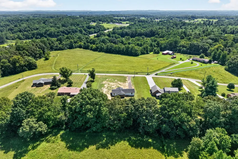 254 Bob Johnson LN Cookeville, TN 38501