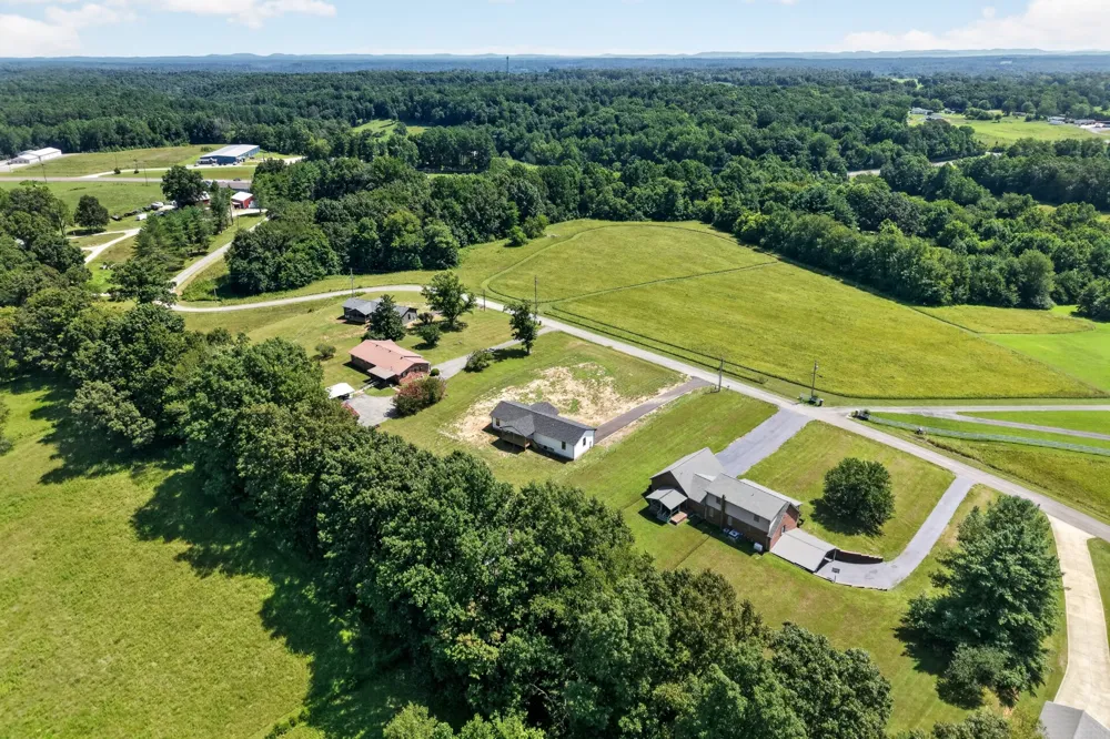 254 Bob Johnson LN Cookeville, TN 38501