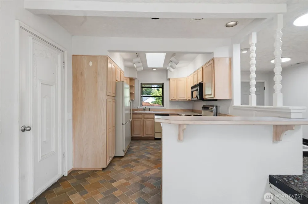 116 Virginia Place Longview, WA 98632