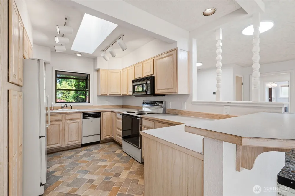 116 Virginia Place Longview, WA 98632