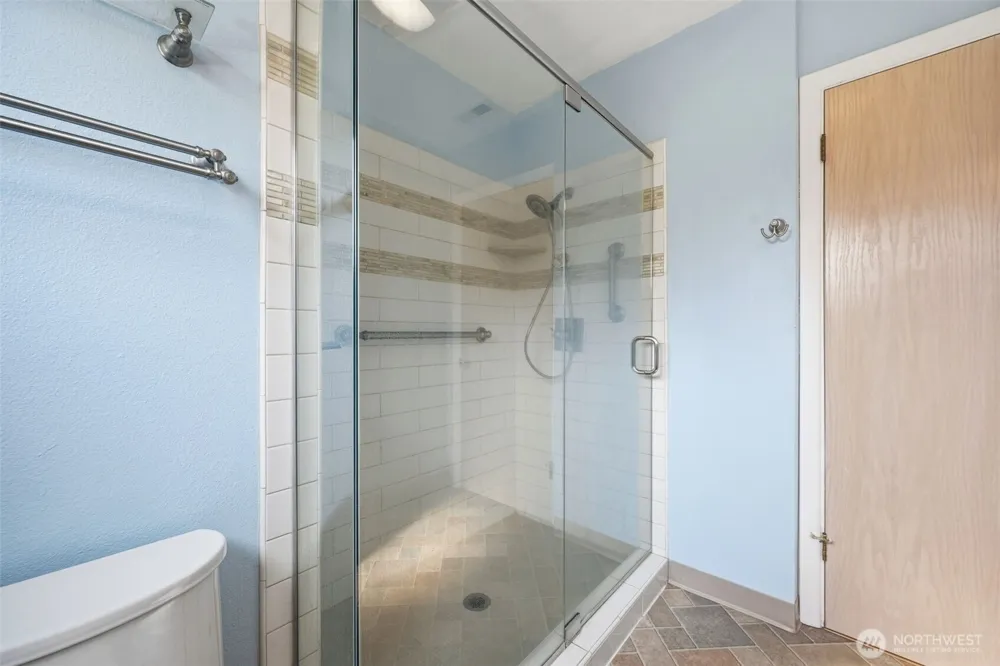 116 Virginia Place Longview, WA 98632