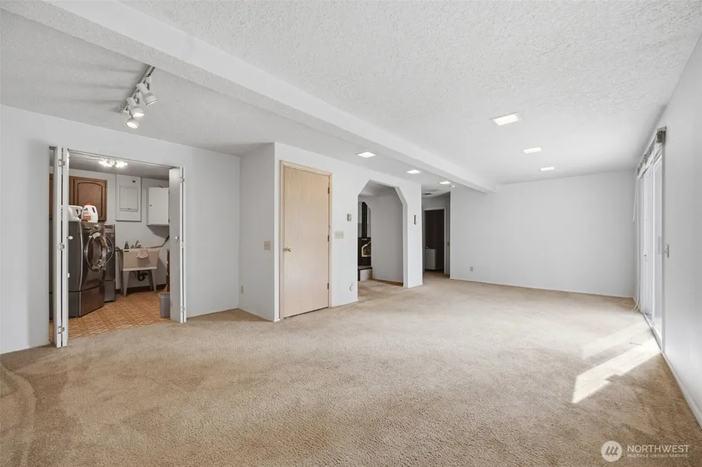 116 Virginia Place Longview, WA 98632