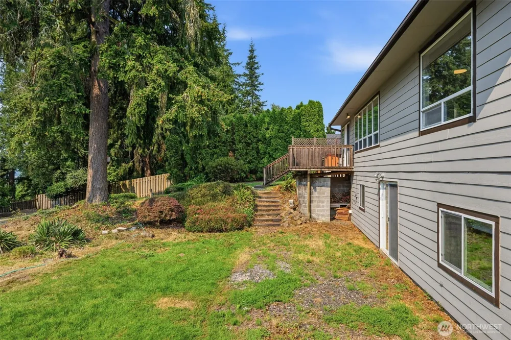 116 Virginia Place Longview, WA 98632