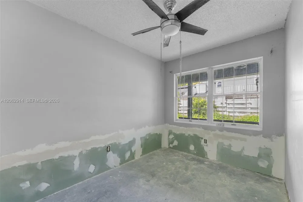 14414 SW 142nd Ct Miami, FL 33186