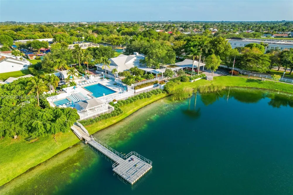 14414 SW 142nd Ct Miami, FL 33186