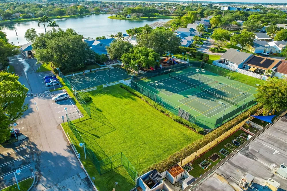 14414 SW 142nd Ct Miami, FL 33186