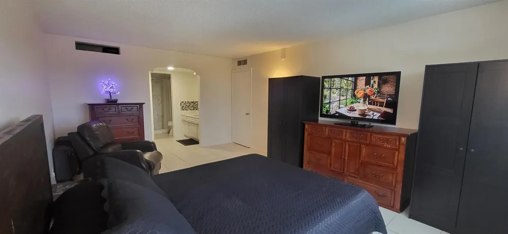 5200 Ocean Boulevard #615 Lauderdale By The Sea, FL 33308