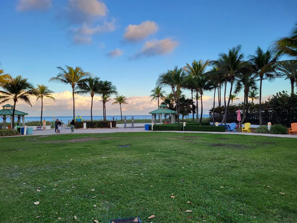 5200 Ocean Boulevard #615 Lauderdale By The Sea, FL 33308