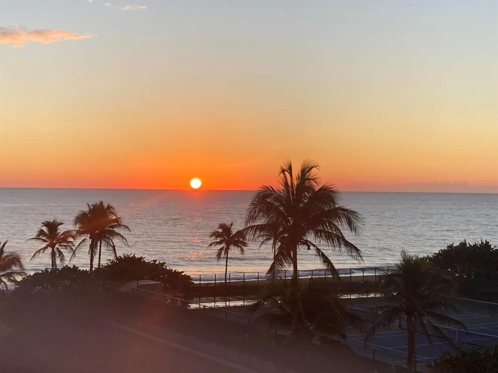5200 Ocean Boulevard #615 Lauderdale By The Sea, FL 33308