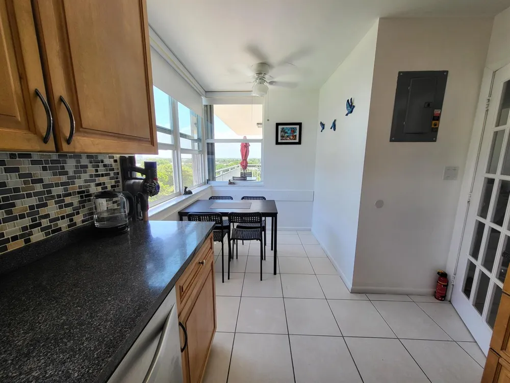 5200 Ocean Boulevard #615 Lauderdale By The Sea, FL 33308