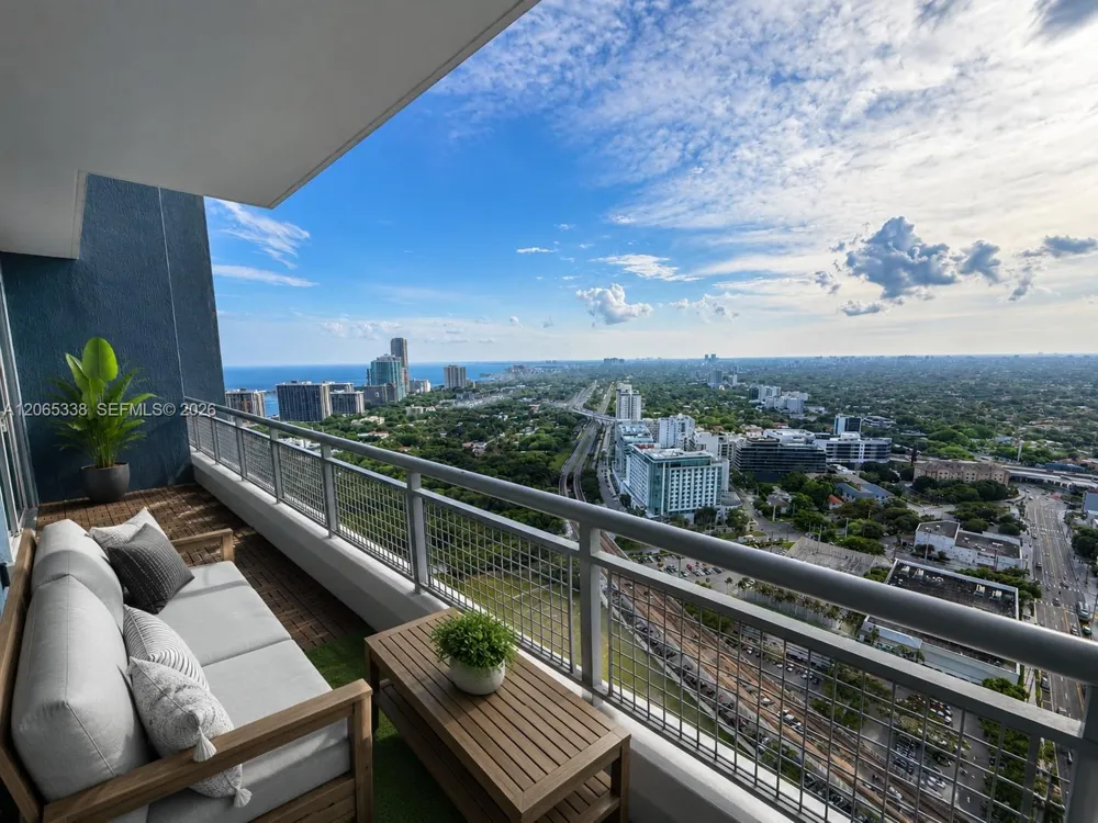 60 SW 13th St #3219 Miami, FL 33130