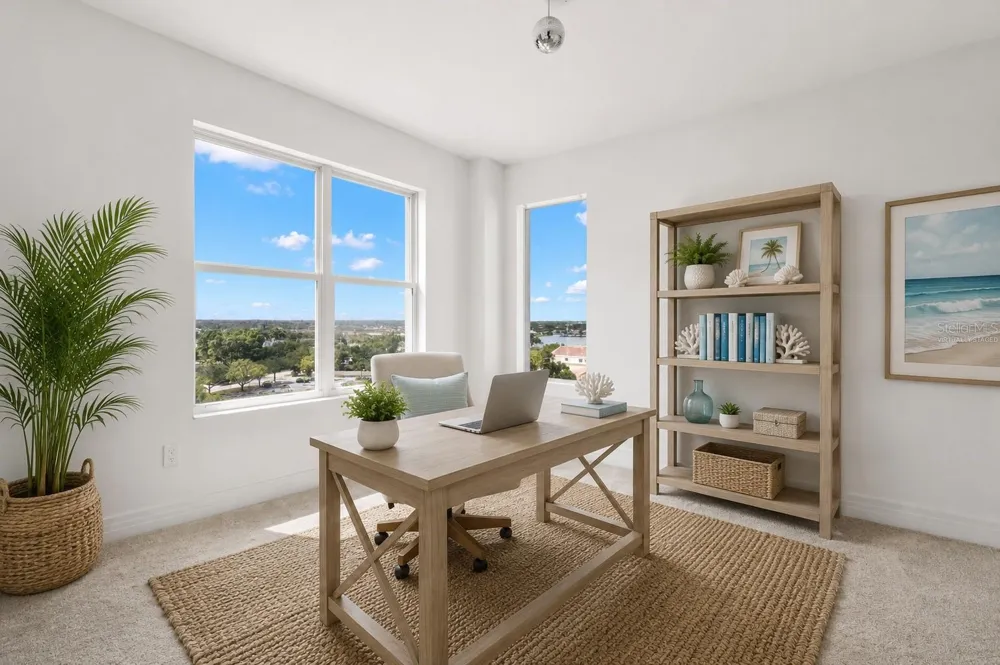 1325 SNELL ISLE BOULEVARD NE #812 St Petersburg, FL 33704