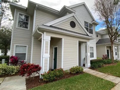 1301 EASTERN PECAN PLACE #208