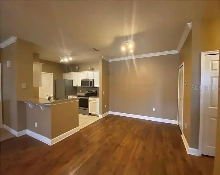 1301 EASTERN PECAN PLACE #208 Winter Garden, FL 34787
