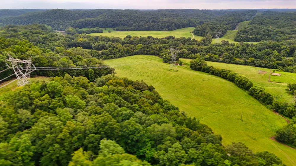 4 Cedar Hill Rd White Bluff, TN 37187