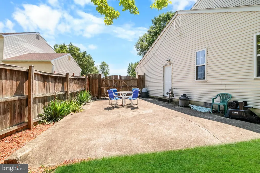 2807 TYBURN OAKS COURT Waldorf, MD 20601
