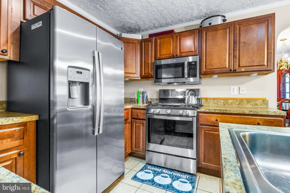 2807 TYBURN OAKS COURT Waldorf, MD 20601