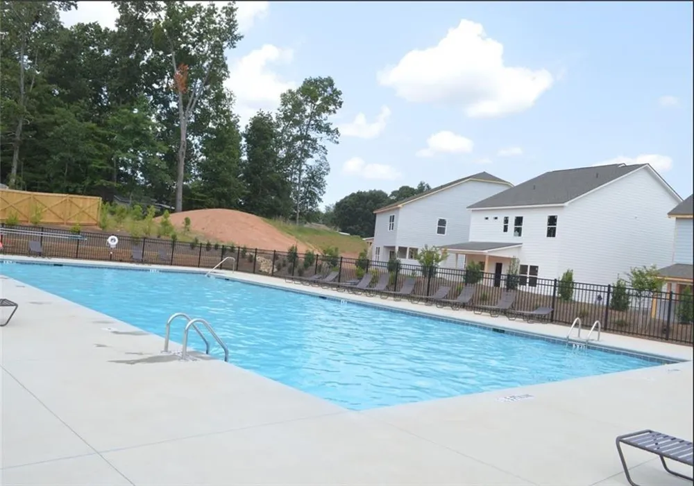 5348 Fox Hill Lane Oakwood, GA 30566