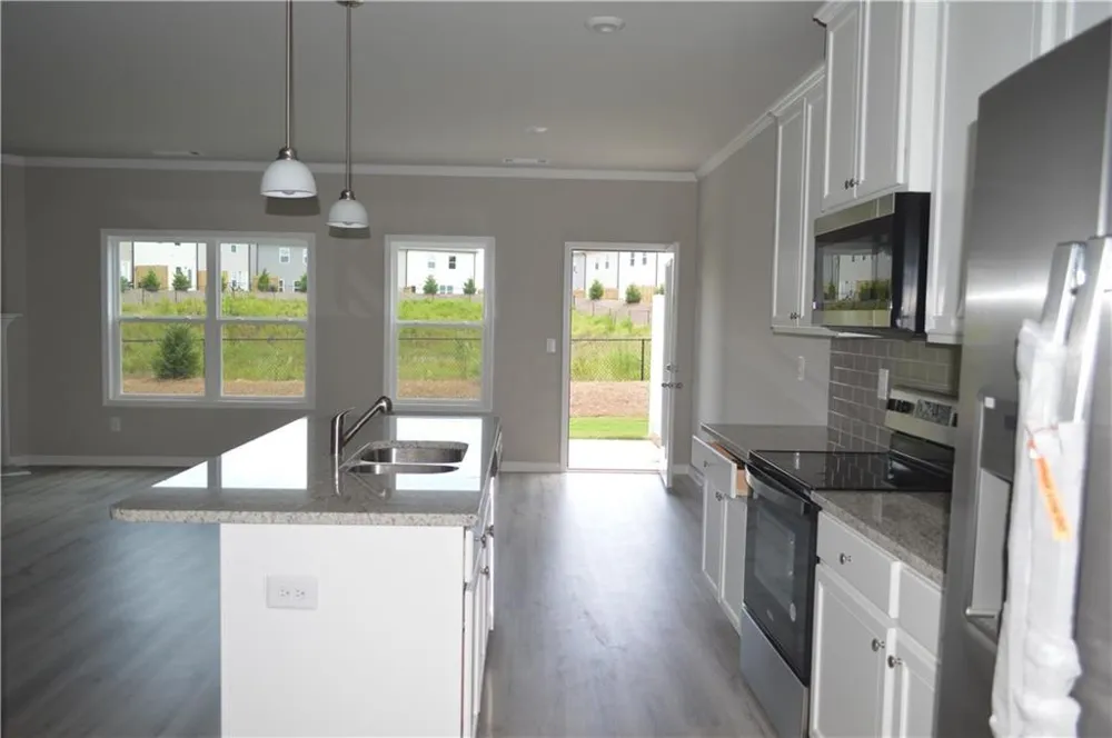 5348 Fox Hill Lane Oakwood, GA 30566