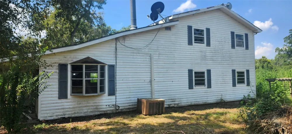 5810 County Road 924 Sweeny, TX 77480