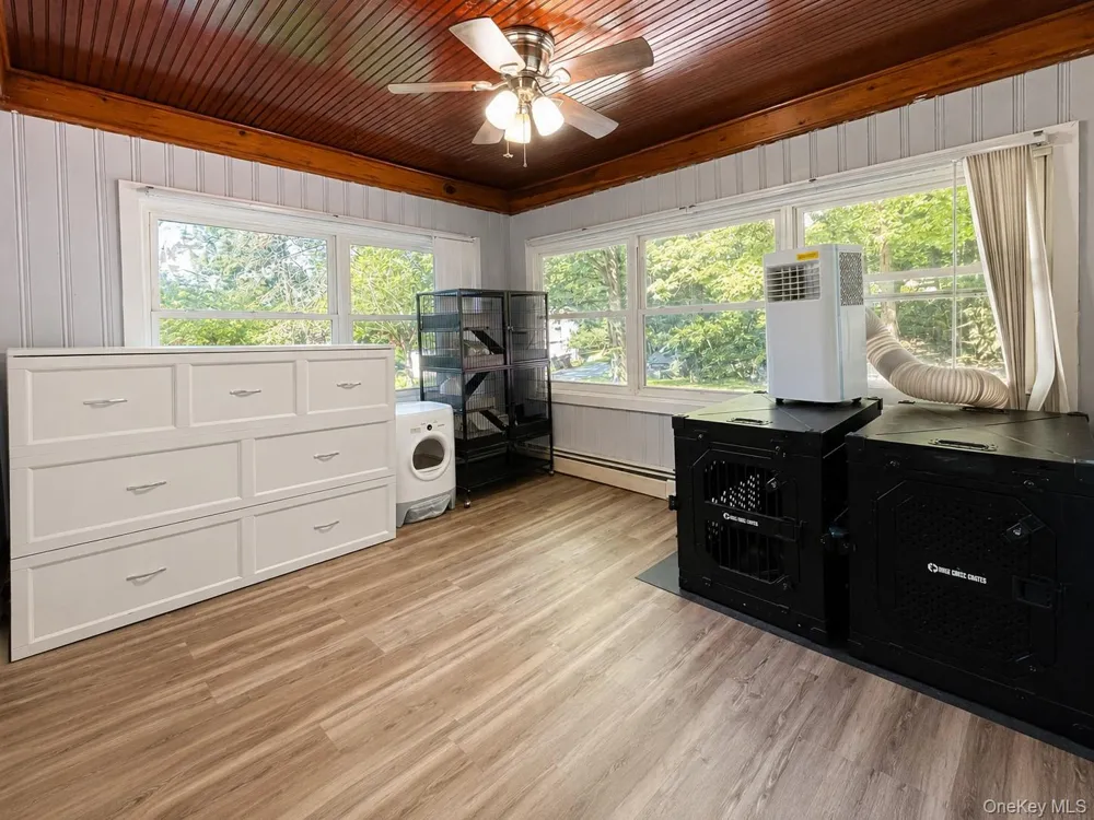 16 Upper Hillman Road Warwick, NY 10990