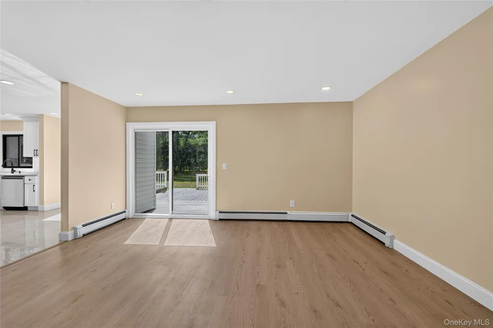 96 Chestnut Street Mount Sinai, NY 11766