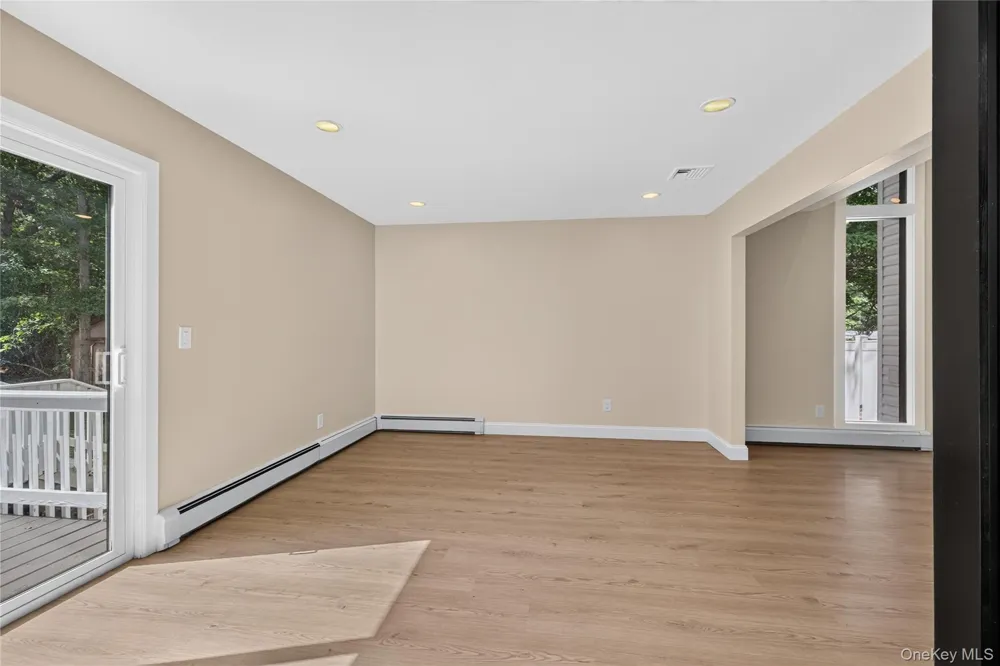 96 Chestnut Street Mount Sinai, NY 11766