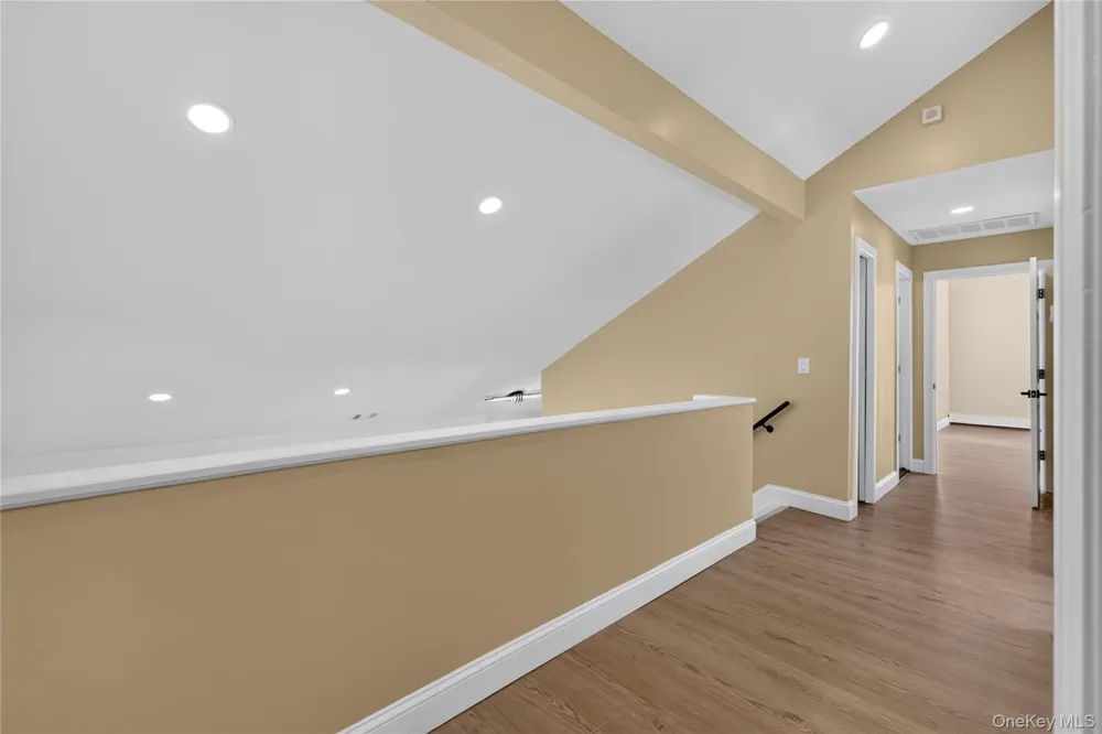 96 Chestnut Street Mount Sinai, NY 11766