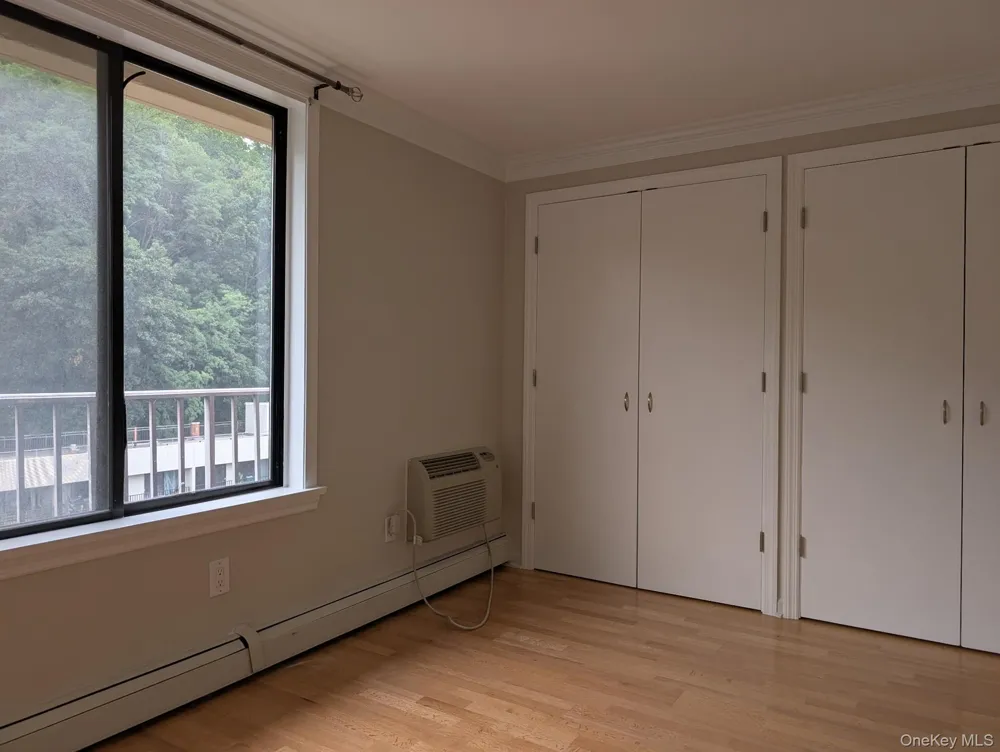 1155 Warburton Avenue Yonkers, NY 10701