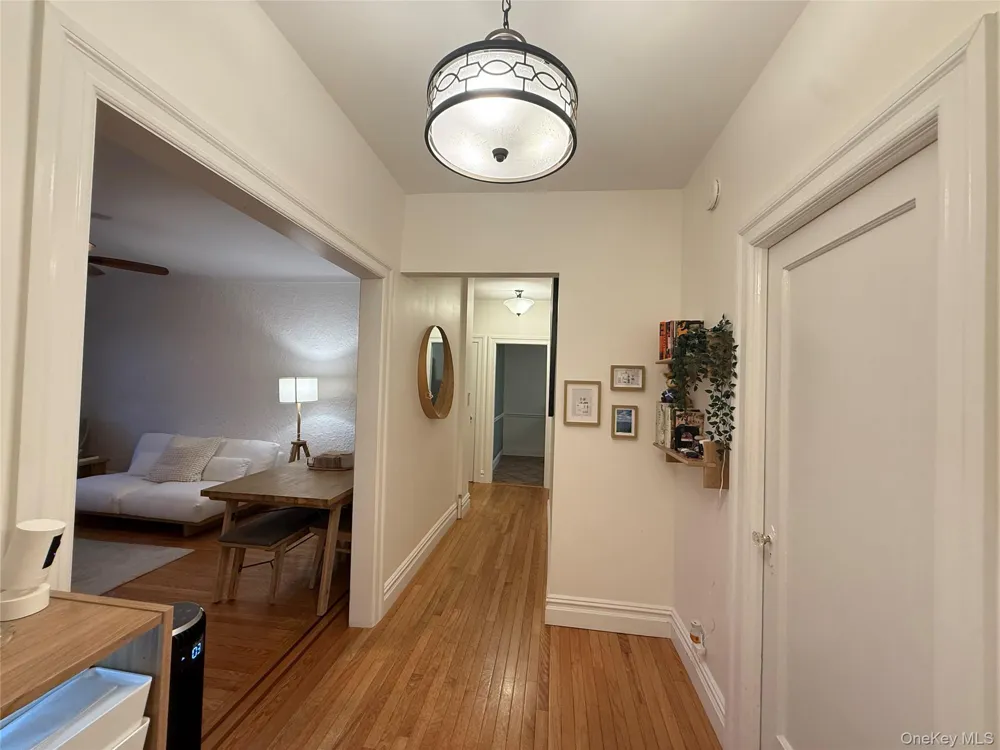 8384 116th Street #6B Richmond Hill, NY 11418