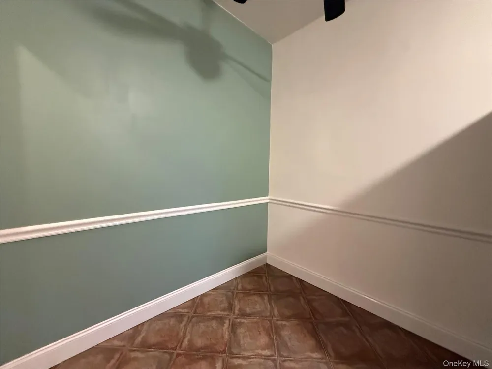 8384 116th Street #6B Richmond Hill, NY 11418