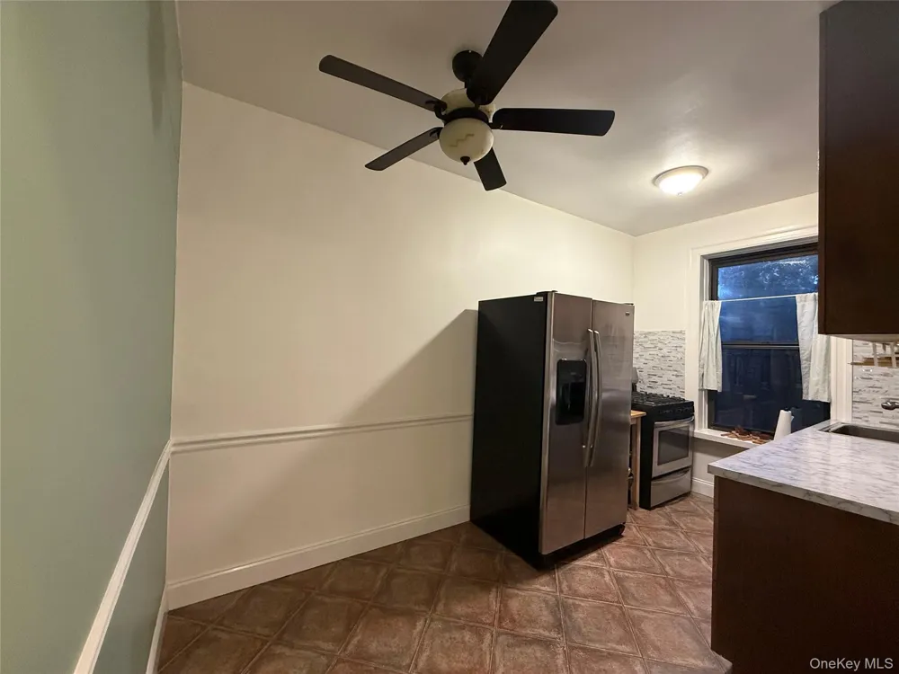 8384 116th Street #6B Richmond Hill, NY 11418
