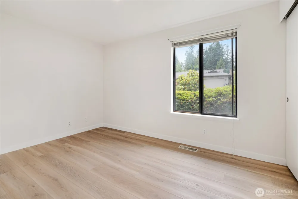 3216 171st Avenue NE Bellevue, WA 98008