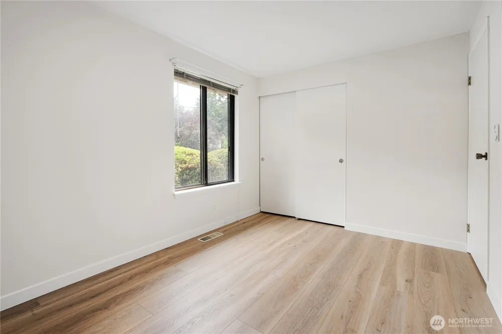 3216 171st Avenue NE Bellevue, WA 98008
