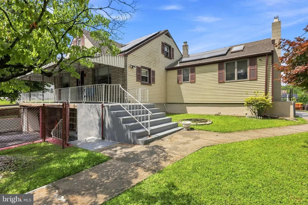 260 SOMERSET STREET Ewing, NJ 08638