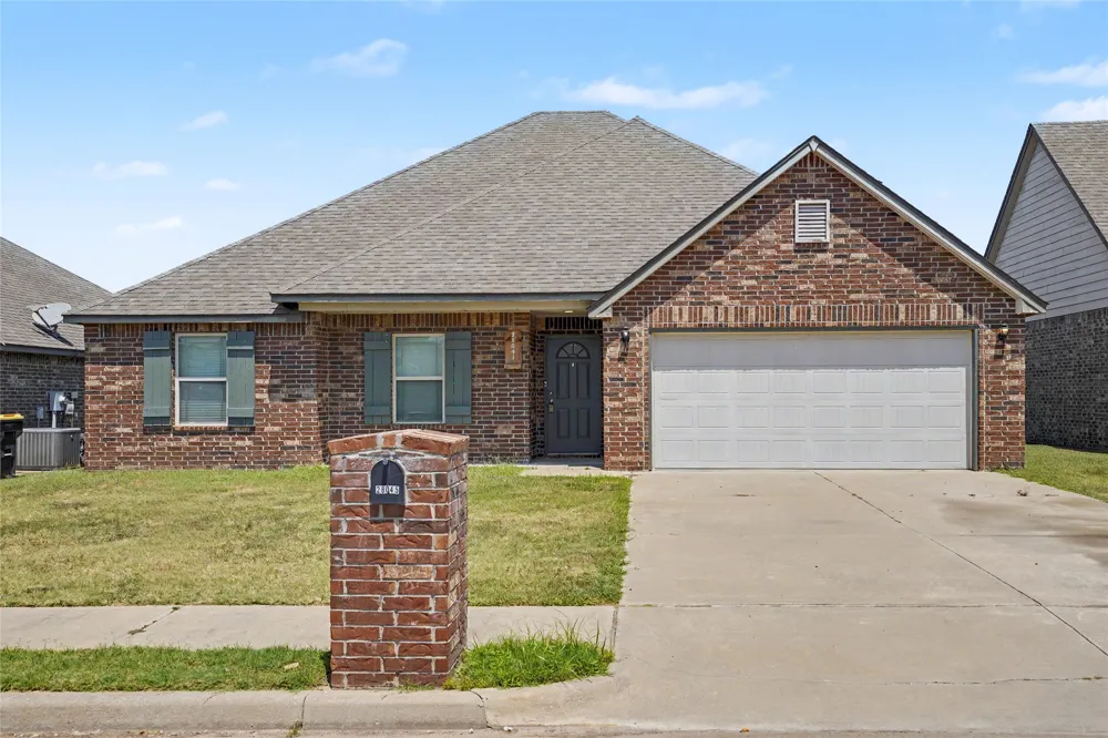 28045 E 149th Place Coweta, OK 74429