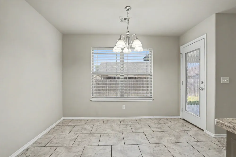 28045 E 149th Place Coweta, OK 74429
