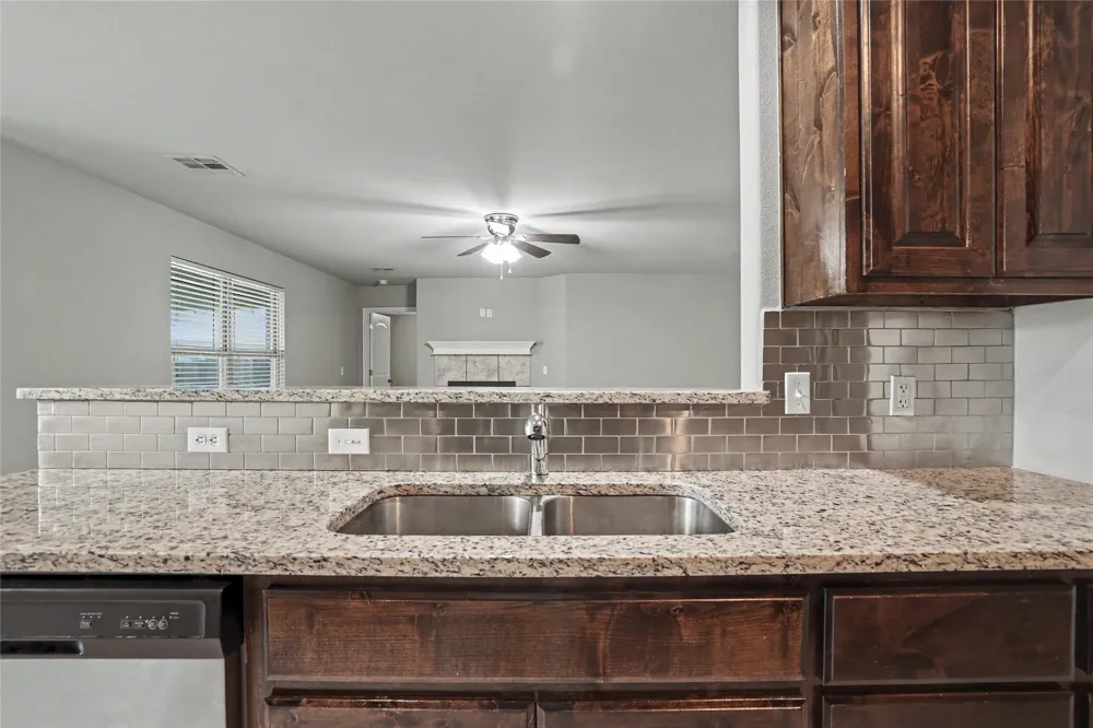 28045 E 149th Place Coweta, OK 74429
