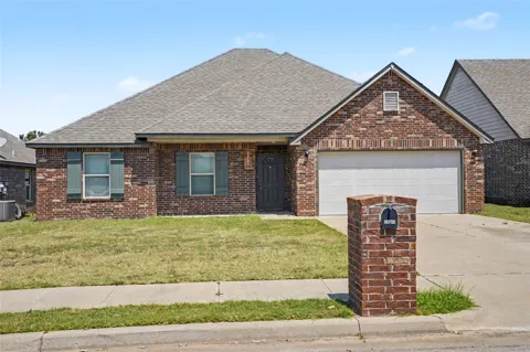 28045 E 149th Place