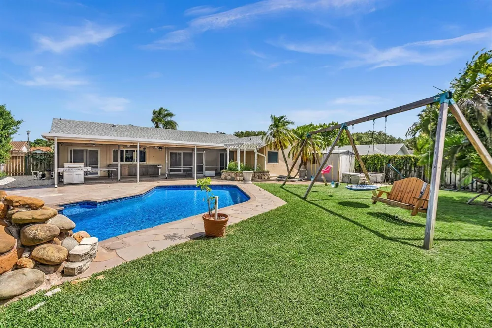3947 NW 22ND STREET Coconut Creek, FL 33066