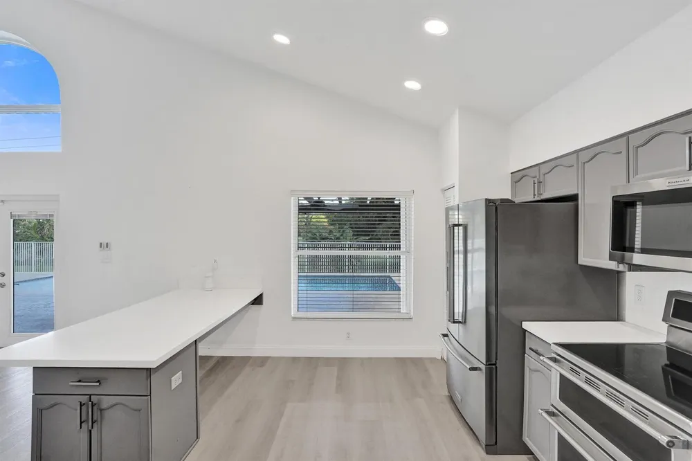 10729 EDINBURGH STREET Cooper City, FL 33026