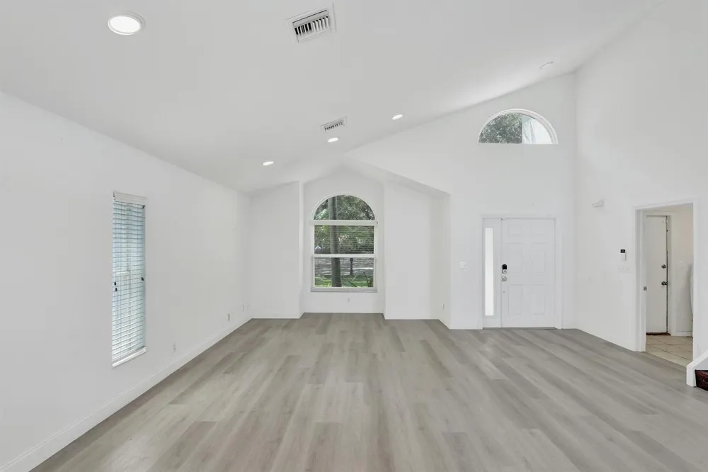 10729 EDINBURGH STREET Cooper City, FL 33026